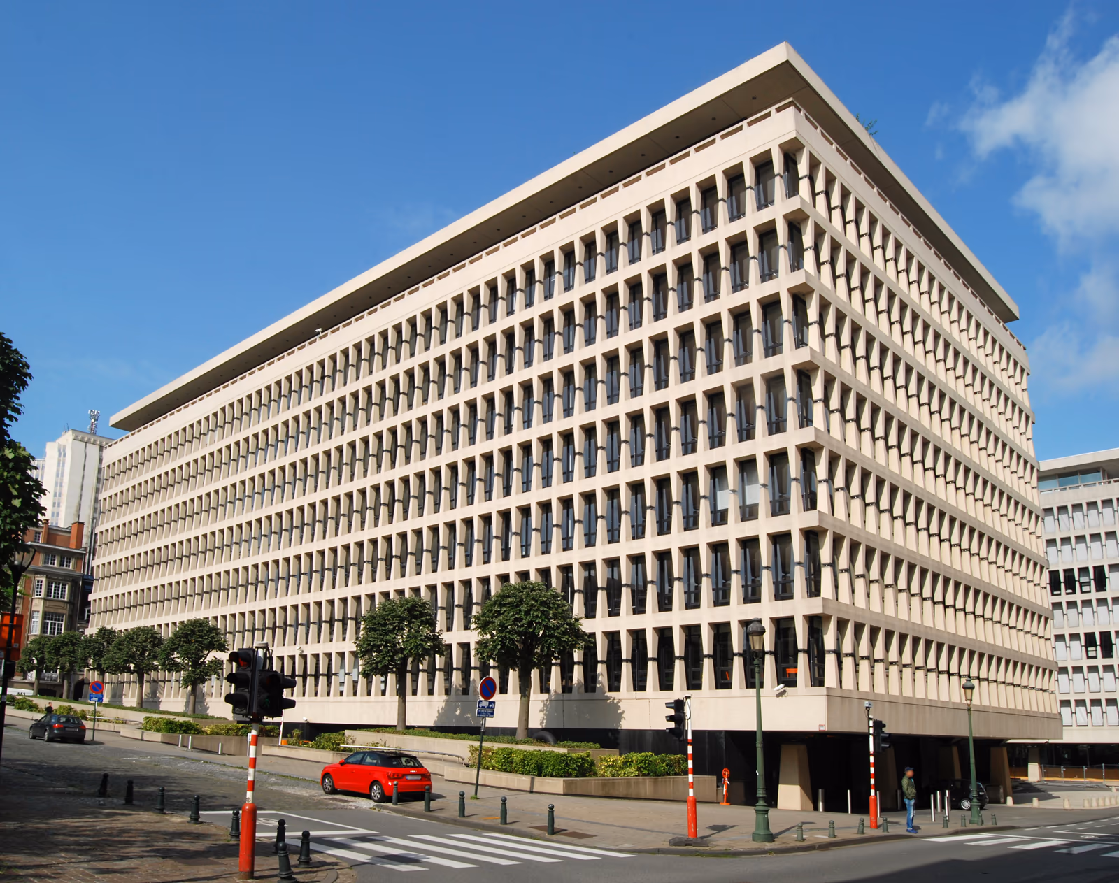 The former Banque Lambert headquarters on avenue Marnix in Brussels, a functionalist building designed by Gordon Bunshaft.